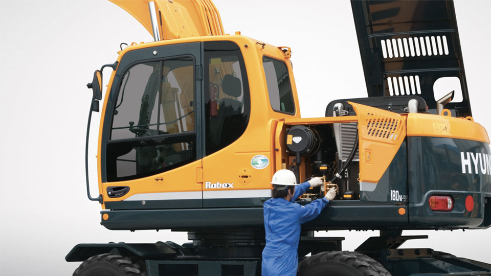 Máy xúc Hyundai R180W-9S