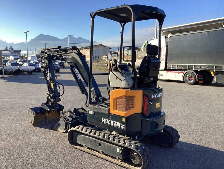 Hyundai HX17AZ