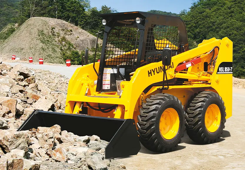 Máy xúc trượt Hyundai HSL850-7 gầu 0.37m³