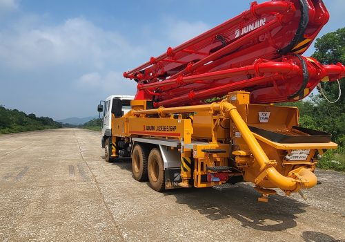 Xe Bơm Bê Tông JXR 42 Mét