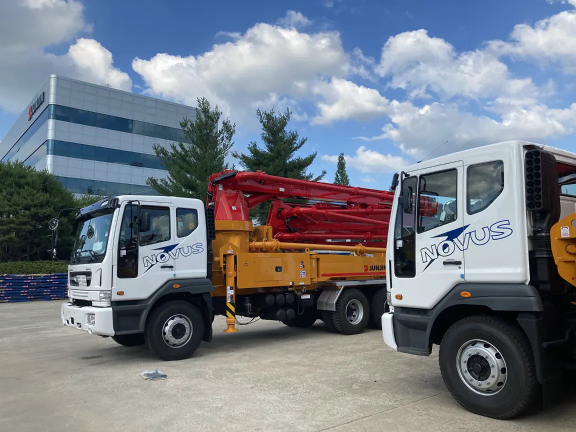 Máy xúc Hyundai bánh lốp và máy xúc lật Giá máy xúc Hyundai bánh lốp và máy xúc lật