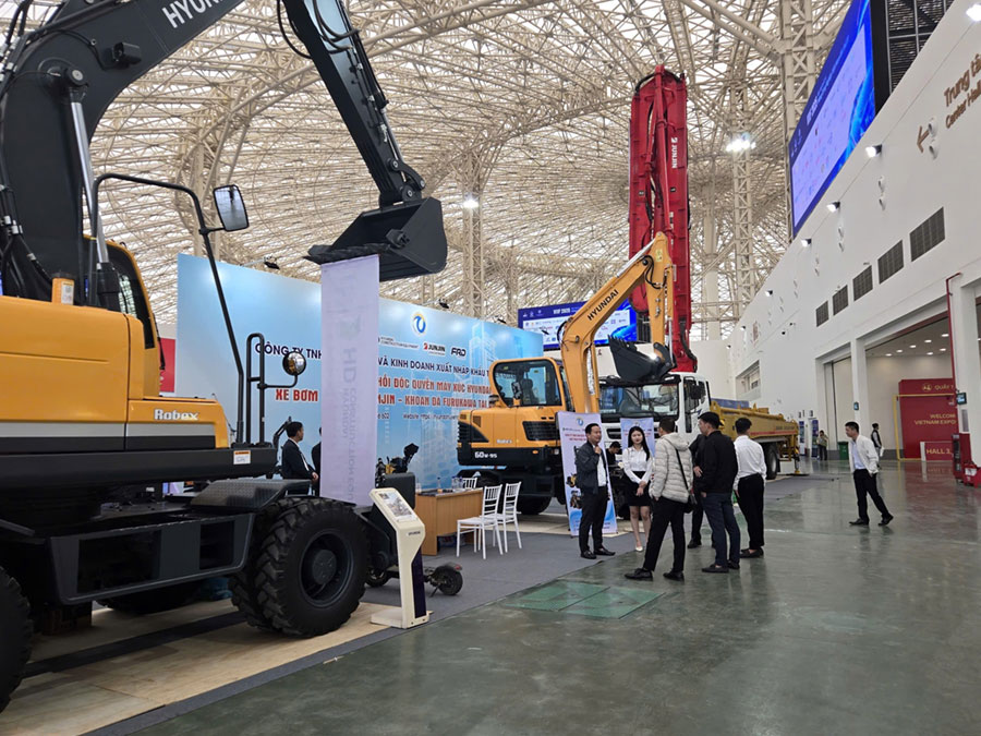 Giới thiệu chung về Máy xúc Hyundai